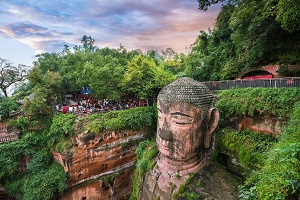 Panda and Leshan Giant Buddha
