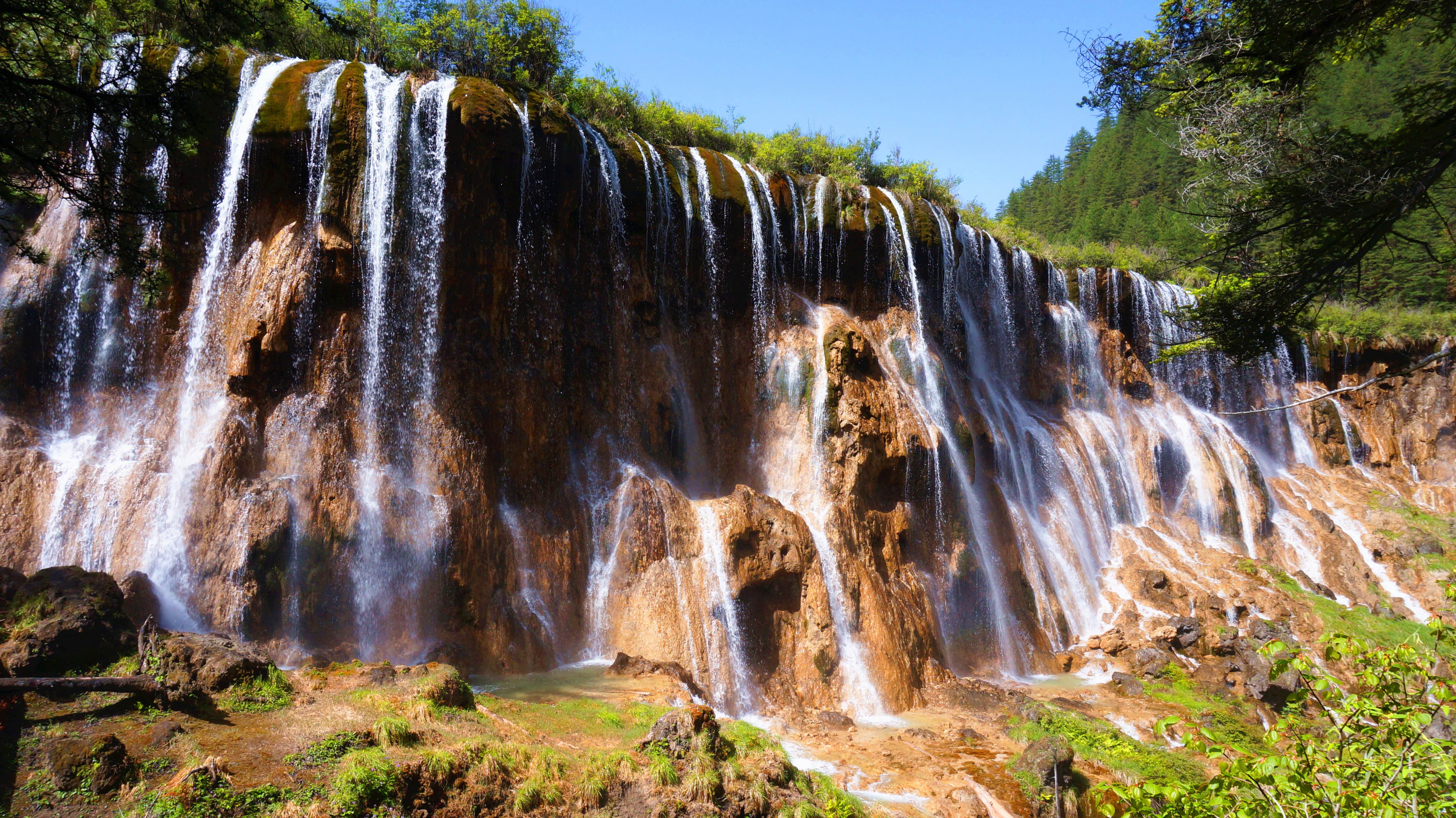 Nuorilang_Waterfall.jpg Nuorilang_Waterfall.jpg