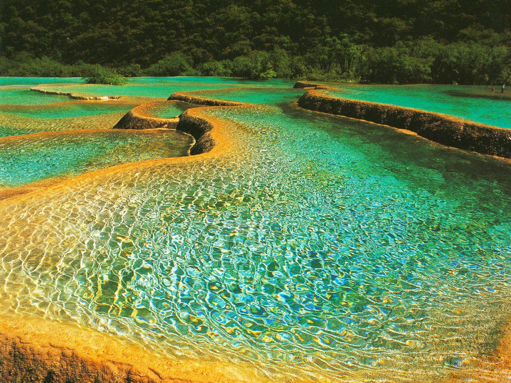 Huanglong.jpg Huanglong.jpg