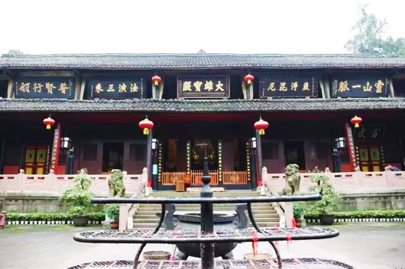 Baoguo-Temple-01 Baoguo-Temple-01