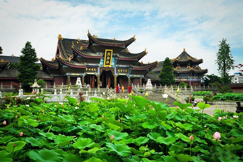 Giant-Buddha-Zen-Monastery-01 Giant-Buddha-Zen-Monastery-01