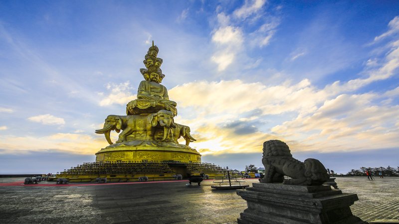 Golden-Buddha Golden-Buddha