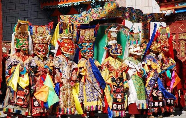 Tibetan-New-Year-01 Tibetan-New-Year-01