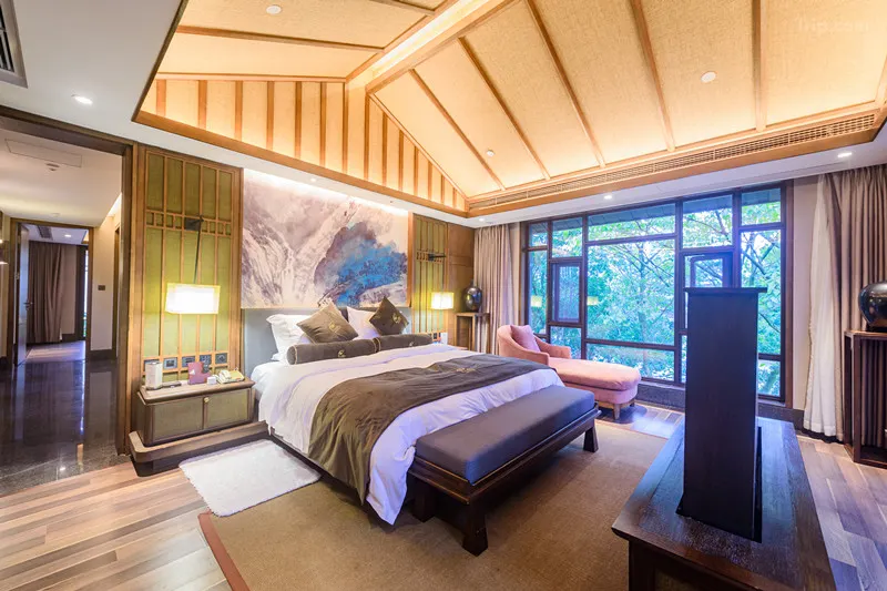Mount-Emei-View-Hot-Spring-Soup-House-01 Mount-Emei-View-Hot-Spring-Soup-House-01