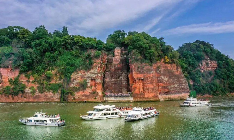 Leshan-Giant-Buddha-01 Leshan-Giant-Buddha-01