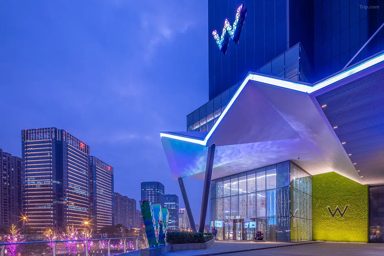 W-Chengdu